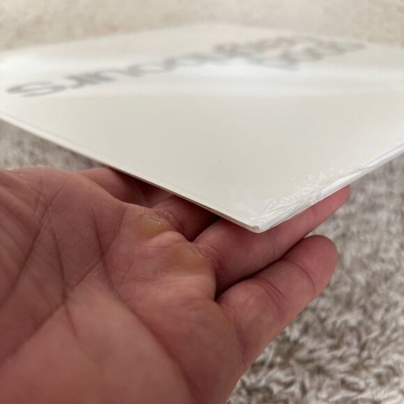 Good Neighbours EP Limited Edition yellow 12" Vinyl EP +signed art card - Picture 4 of 7